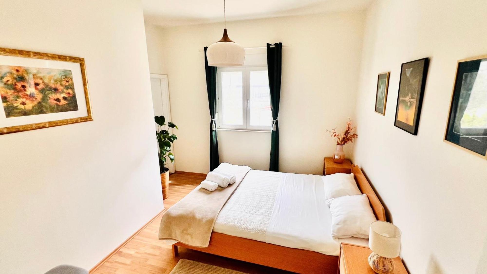 Luxury Beach Apartment W Sunset Sea Views Šibenik Dış mekan fotoğraf